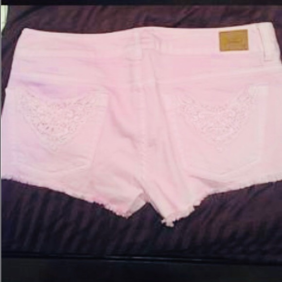 American Eagle PASTEL PURPLE SHORTS - Picture 4 of 4
